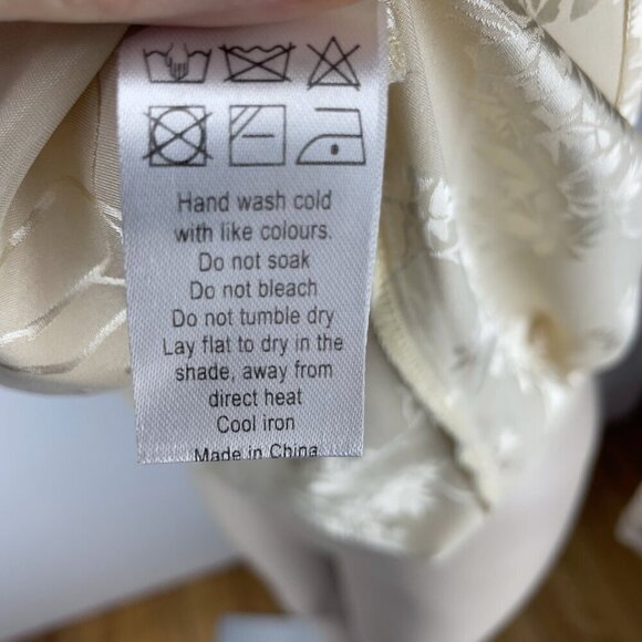 LIONESS Versailles Silk like Openback Gold Floral Brocard Mini Dress sz M - Picture 2 of 8